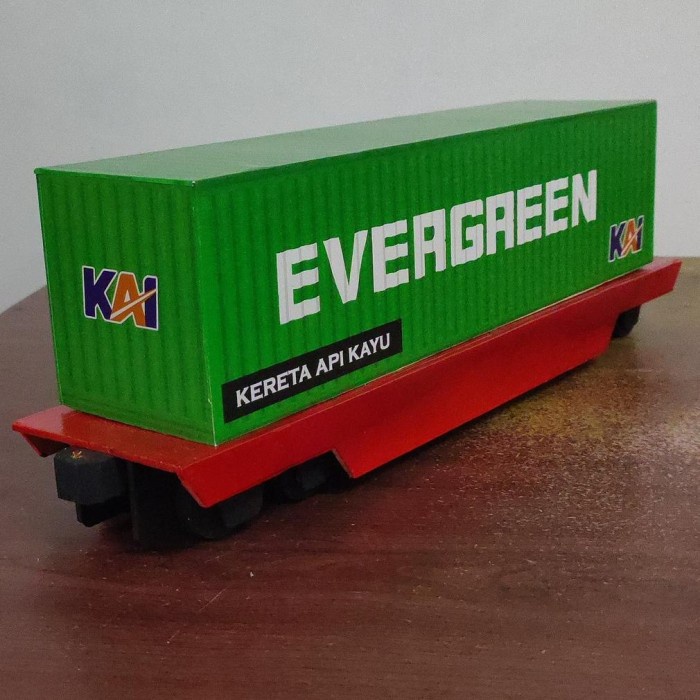 Miniatur Kereta Api Peti Kemas Random - Miniatur Kereta Api Kayu Promo Terbaru