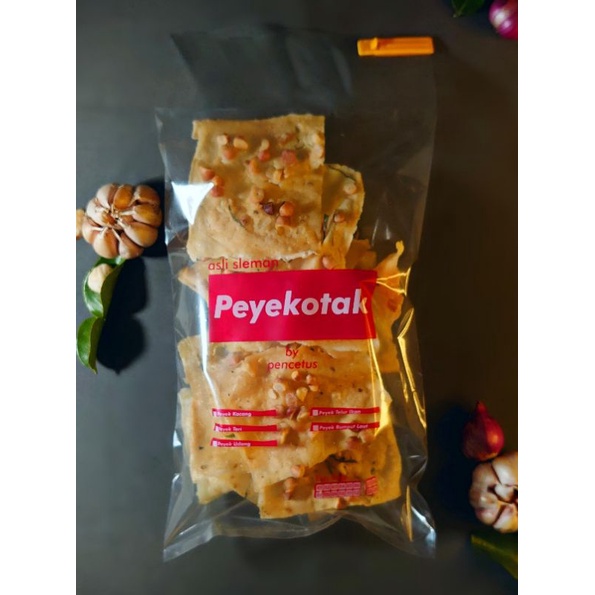 

Peyek Kotak kacang