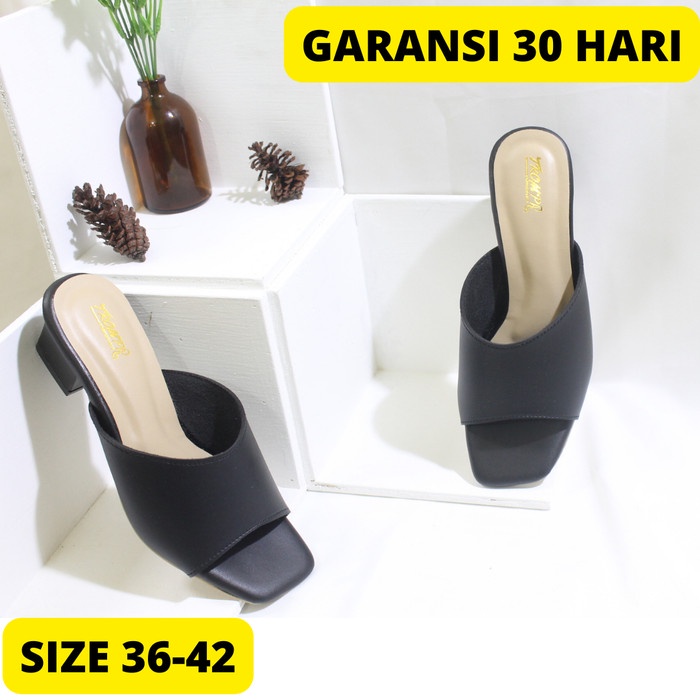 NEW Sepatu Heels Wanita Sandal Wide Strap Wedges Ibu Kekinian Cantik Mewah