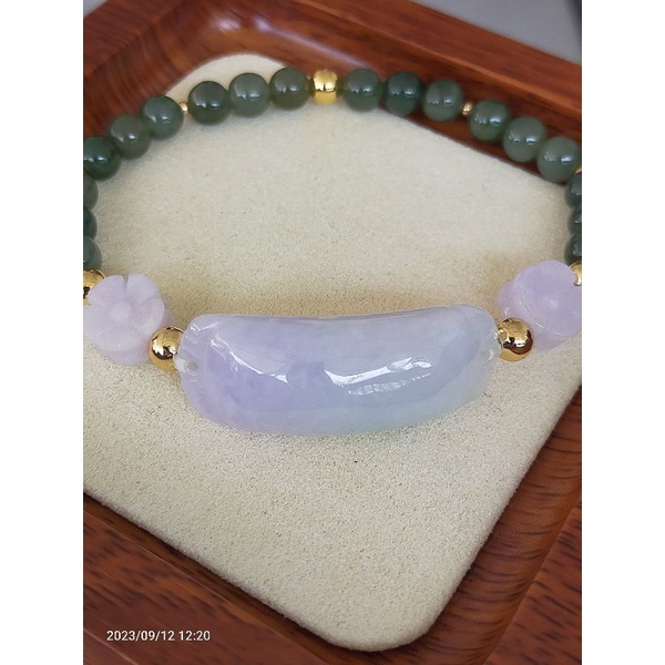 Gelang Giok Burma Green Mix Lavender lilac sertifikat