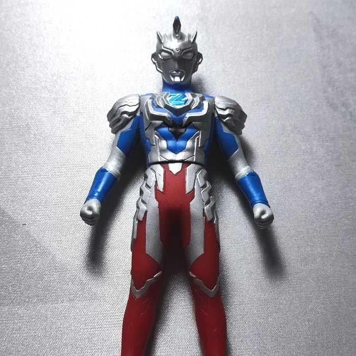 bandai uhs ultraman z alpha edge vinyl figure ultra hero series 14 cm telorayampuyuh
