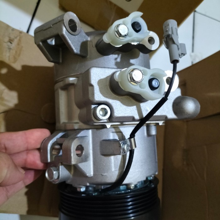 kompresor AC mobil Suzuki grand vitara star