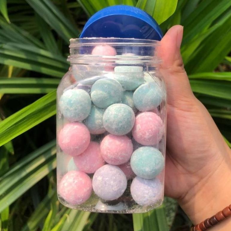 

TRENDING BOLA SUSU DANCOW PREMIUM 50BUTIR 250 GR KEMASAN BOTOL HANYA HARI INI