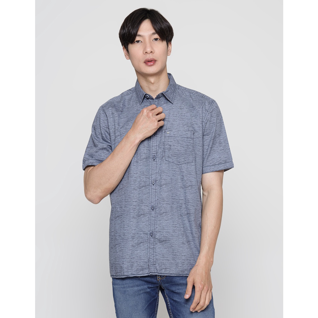 LGS Kemeja Casual Textured Pria 118716570