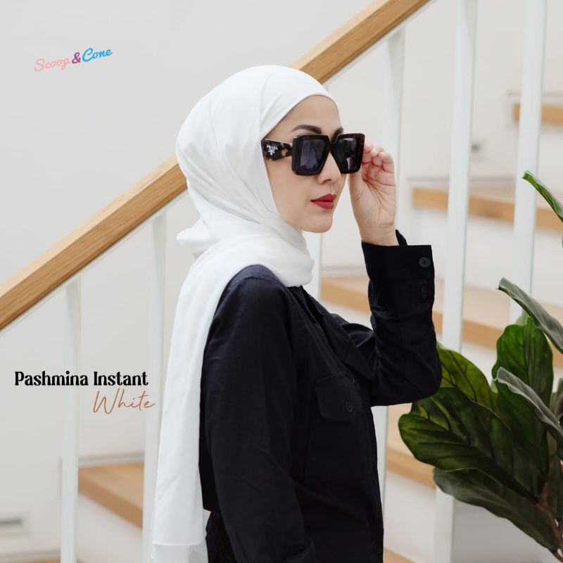 DAILY PREMIUM HIJAB EMBOSSED Pashmina (instant/kerudung) by Monel_Chavians