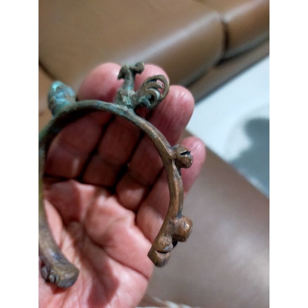 gelang perunggu kuno motif ayam