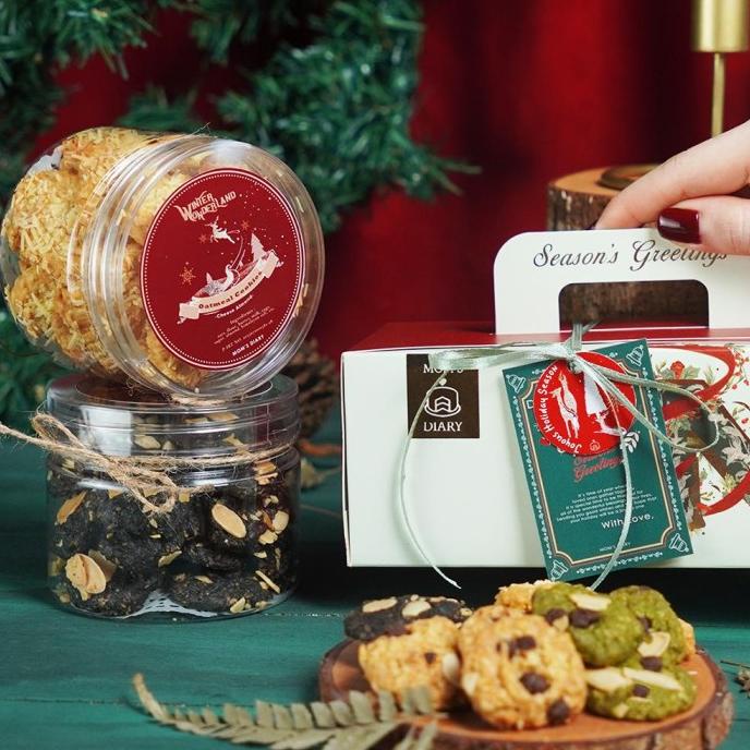 

Hampers Natal / Christmas Hampers - Special Oatmeal Cookies (2 Jars) - Melulujajan