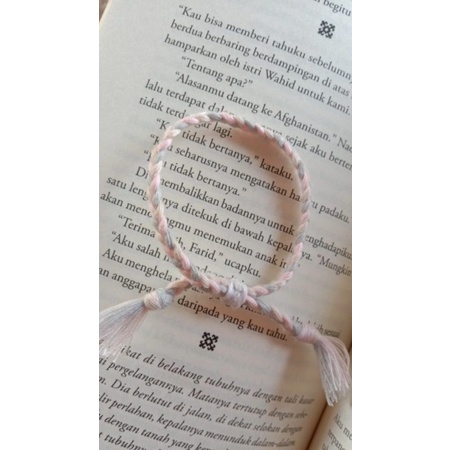Gelang Couple/ Gelang Tali/ Gelang aesthetic