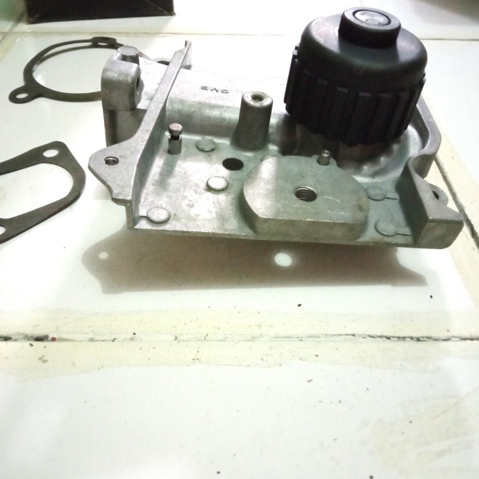 water pump mazda capella 626 929 ford telstar - gmb chiochio1925