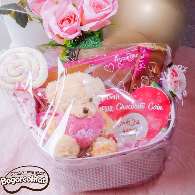 

Parsel Valentine Coklat Stok Terbatas