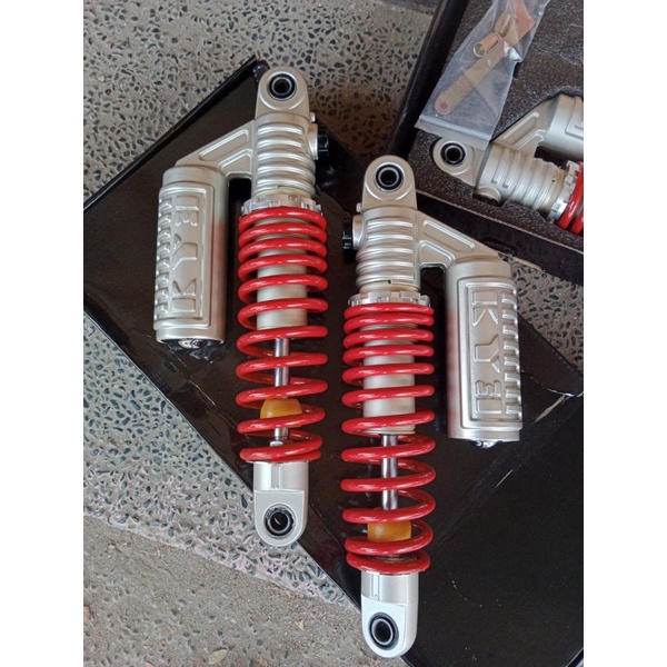 skok belakang kye kyb sekok shock belakang kye kyb 320