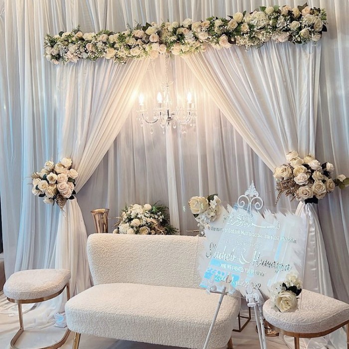 Bunga Dekorasi Pelaminan / Dekorasi Akad Diy Wedding Artificial