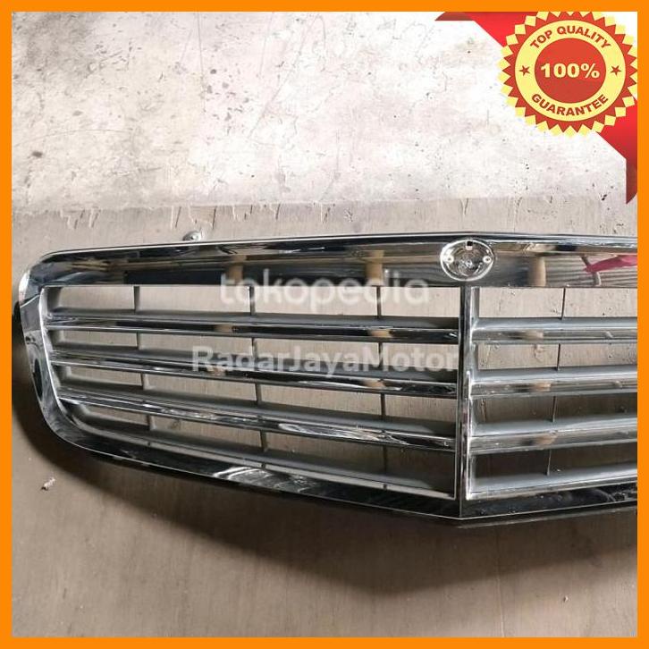 (ARO) GRILL MERCEDES BENZ W204 C204 C200 TAHUN 2008-2014 ORIGINAL PART