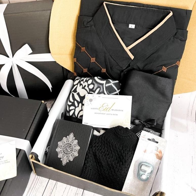 PREMIUM Hampers Muslim Cowok Gift Box Sarung Sajadah Koko Black Series | Hampers Lebaran | Hampers C