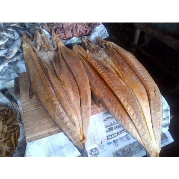 

Ikan Asin Tenggiri, Iwak Karing Telang Banjarmasin 1200 Kg