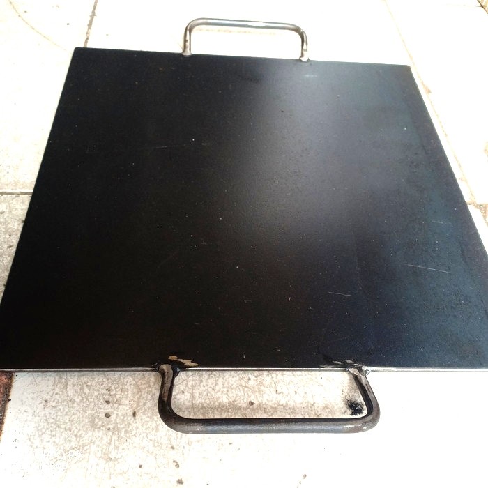 Loyang Roti Bakar / Wajan Roti Bakar Plat Baja / Panggangan Roti 45X45