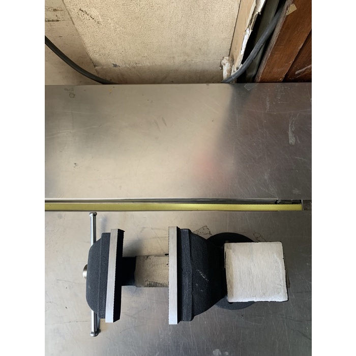 Terbaru Catok Paron Ragum 5 Inch Iwt Heavy Duty / Ragum Catok Meja Iwt Best Seller