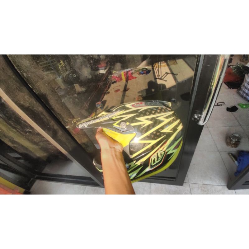 TLD D3 CARBON