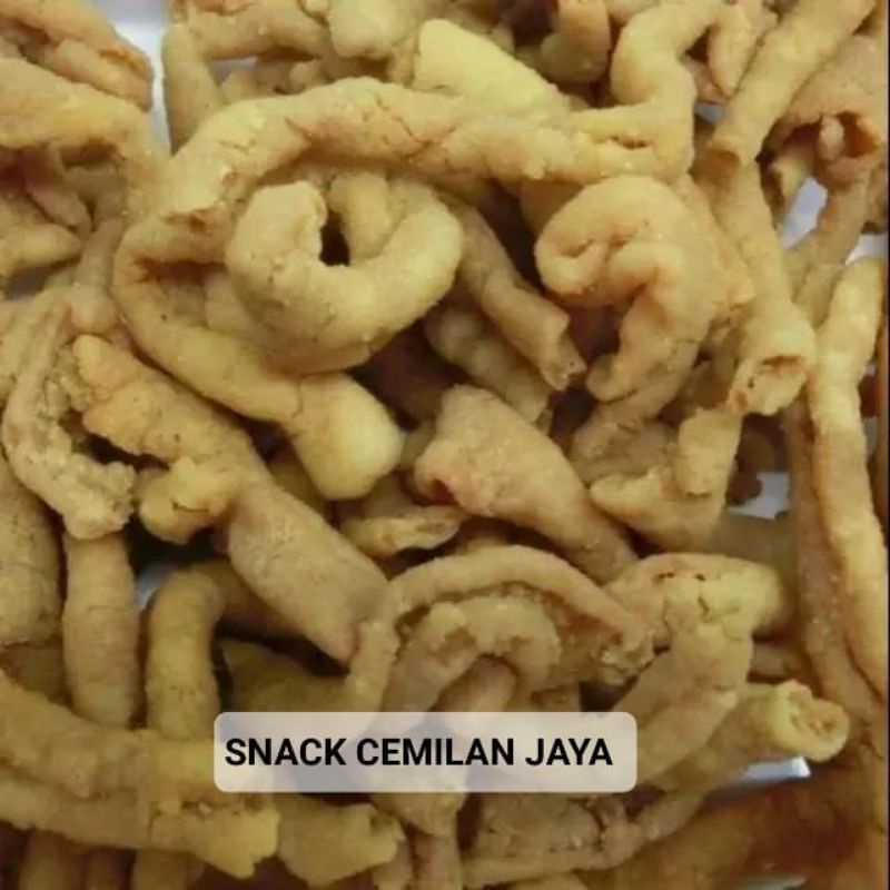 

KERIPIK USUS AYAM ORIGINAL 500GR(1/2KG)/ KERIPIK USUS AYAM CRISPY/SNACK CEMILAN