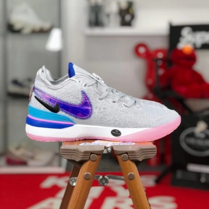 ✨Ori Lebron Nxxt Gen Wolf Grey Limited