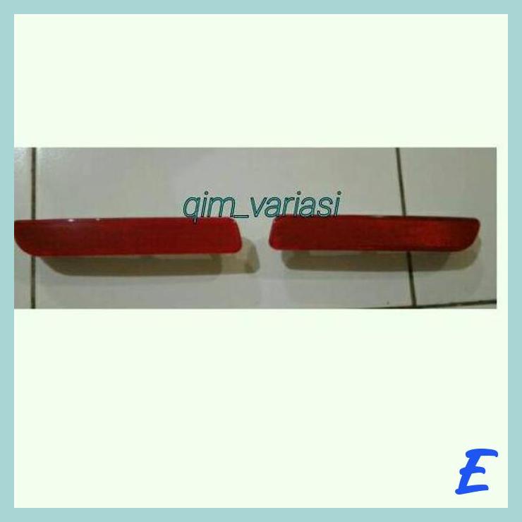 | QMV | REFLEKTOR (MATA KUCING) SUZUKI ERTIGA, SPLASH, SX4