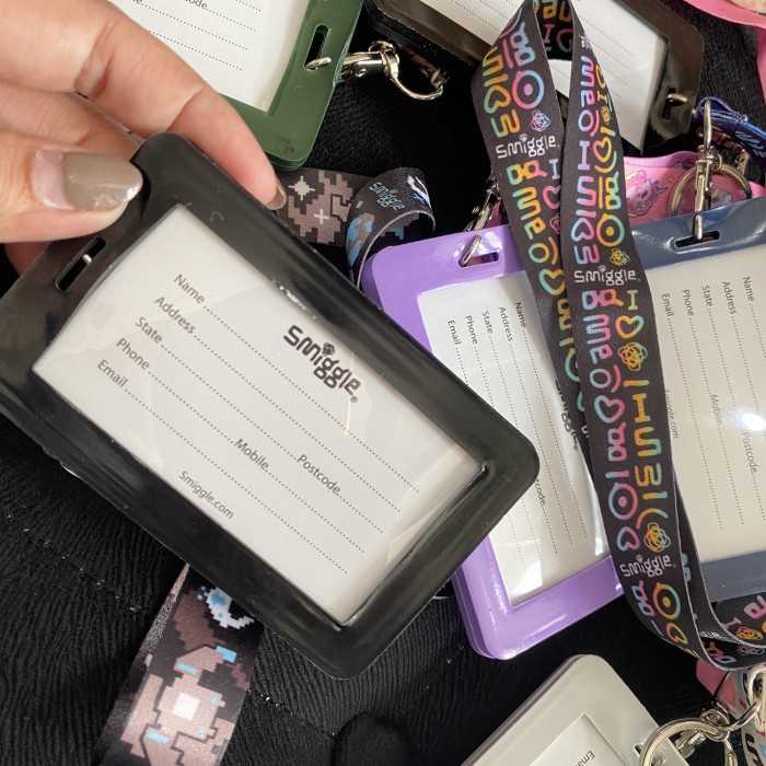 

SMIGGLE NAME TAG LANYARD ID IMPORT 1745