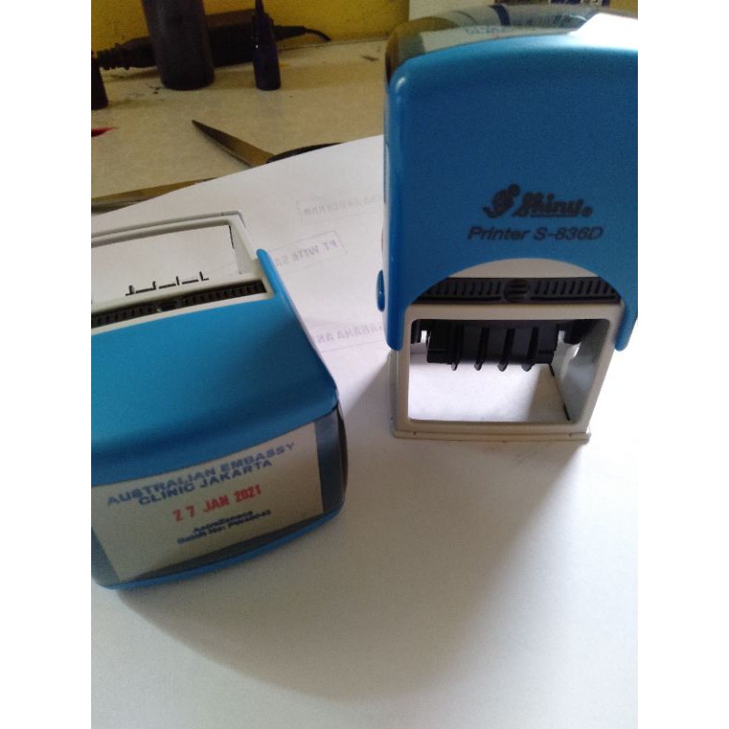 

Shiny S836D Stempel Tanggal Dan Costum Tulisan