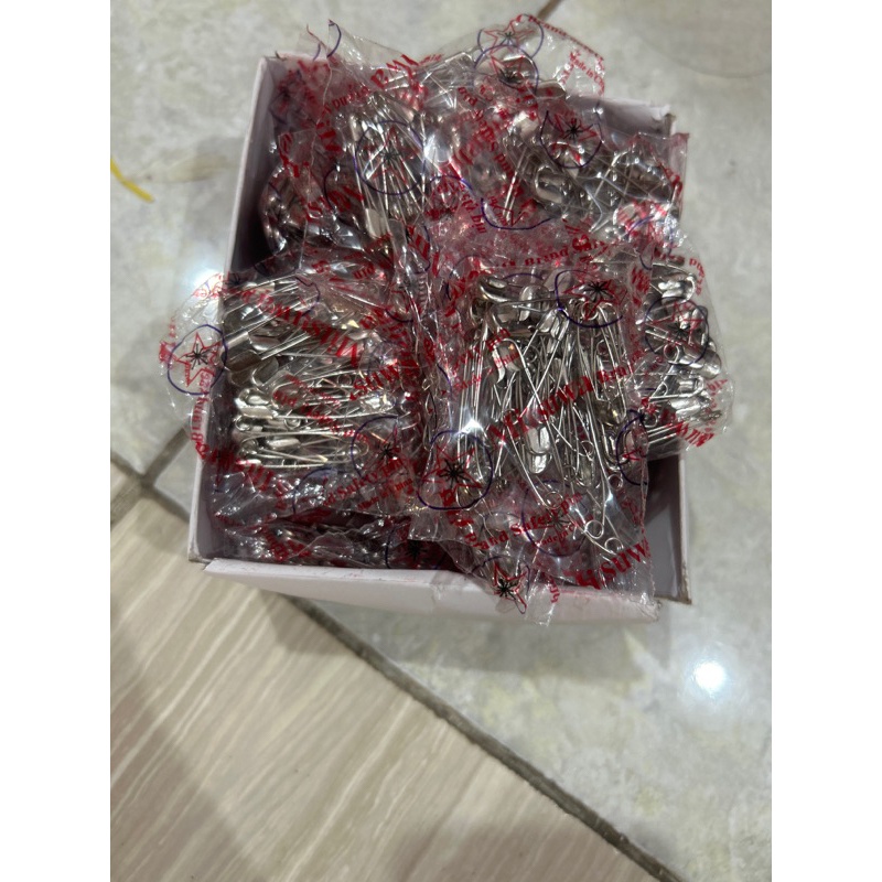 Peniti swanaga/peniti swan