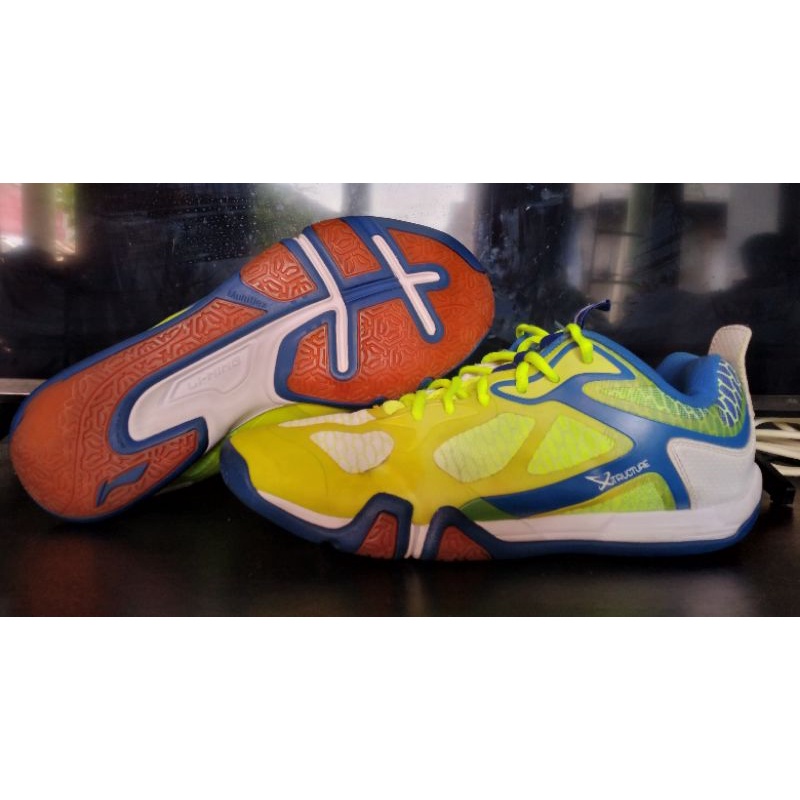 sepatu badminton second original lining AYTM031-1 SIZE 42