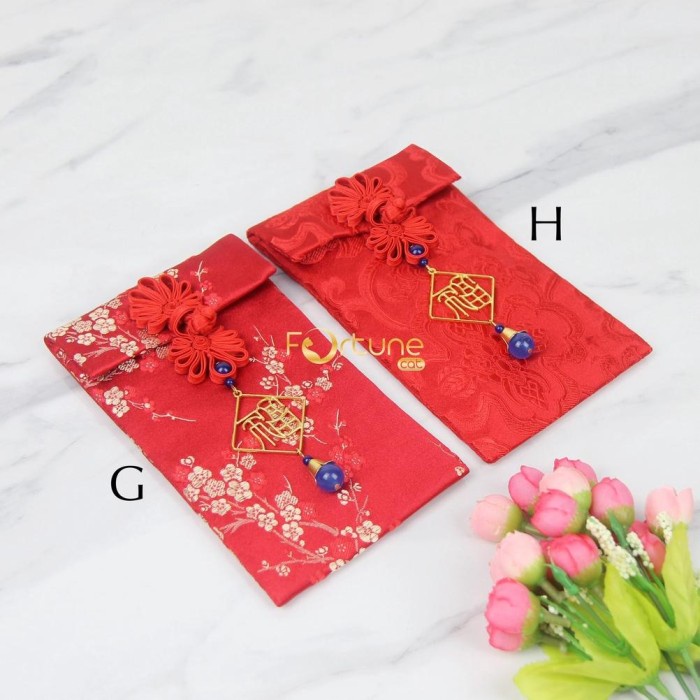 

New! Angpao Imlek 2023 Kain Chinese New Year Red Envelope Gantungan Fu - H Limited