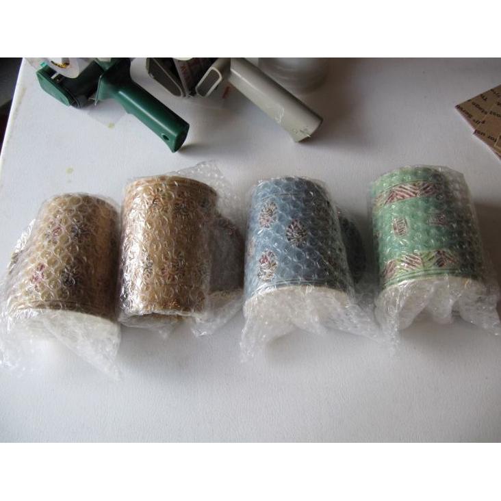 

Best! Plastik Bubble Wrap 40cm x 50m DKM PLUS Bubblewrap /ROLL .,