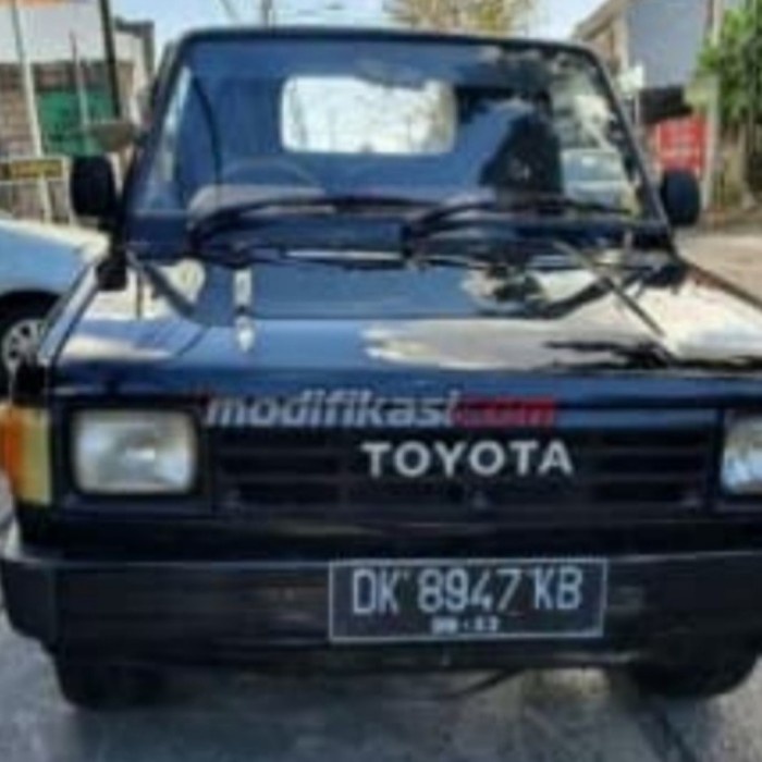 Dinding belakang kabin kijang super pick up sandaran
