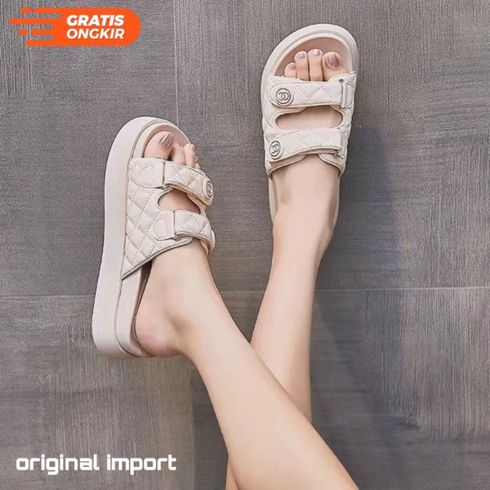 Gudang Tas - Sandal Wanita Import Kulit Slipper Wedges Antislip