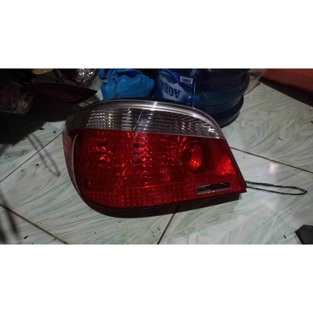 Stoplamp kiri bmw 5 series e60 2003 original