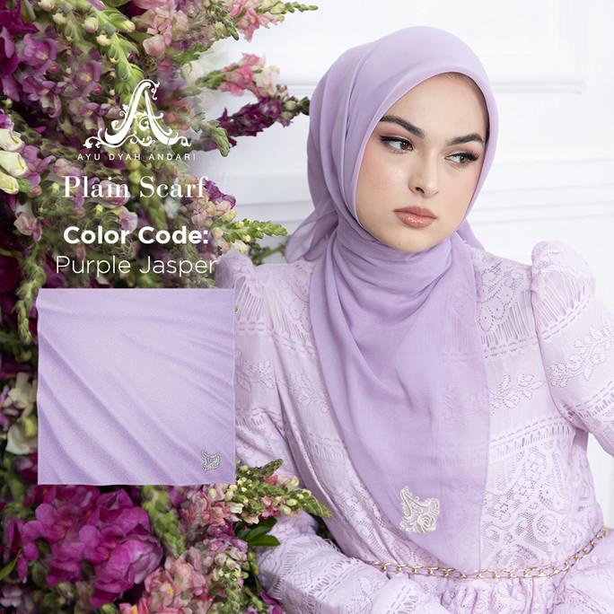 Plain Scarf - By Ayu Dyah Andari