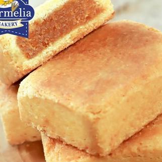 

Pine Cake Oleh-Oleh Isi 10 - Garmelia Bakery