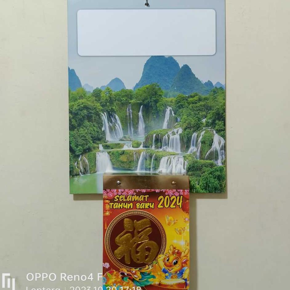 

Kalender Harian Sedang + Tatakan 2024