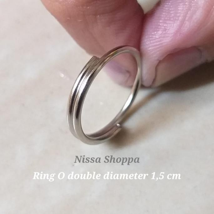 

ring O double loop ring O polos diameter 1,5 cm