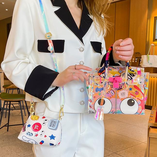 Huer ~ Tas Wanita Lodhye Eye Theme Printed Hologram Tote Bag 9454-118White