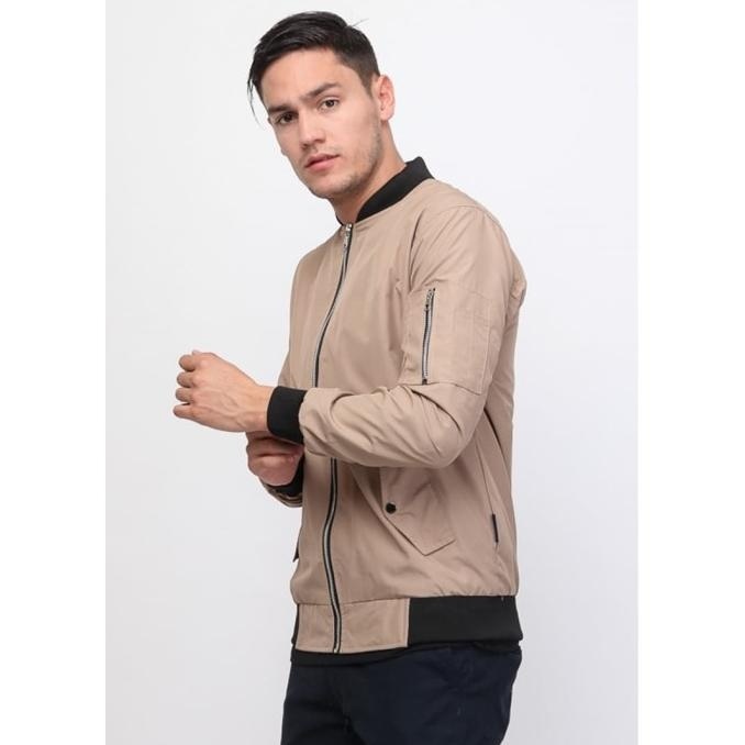 READY STOCK 17SEVEN JAKET BOMBER 0012 BASIC CREAM 
