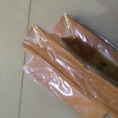 

Amplop Kuarto Kwarto Polos Namas / Tricom