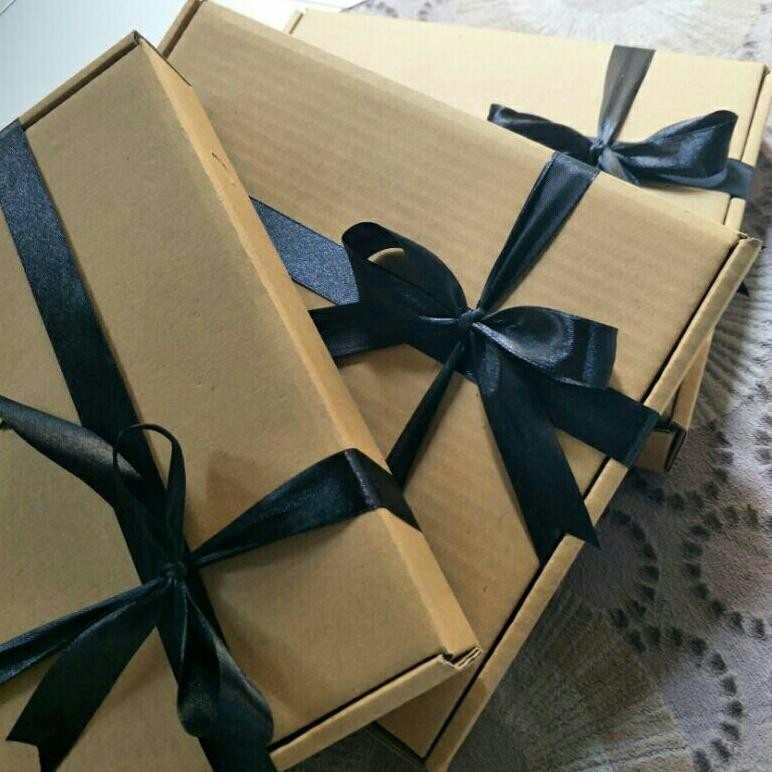 

Diskon Besar Hampers Hexa Plus Jam Classic; Kado Pernikahan; Kado Ulang Tahun; Kado Valentine; Kado Anniversary ; Kado Wisuda Ultah Dll Room Decoration Big Sale