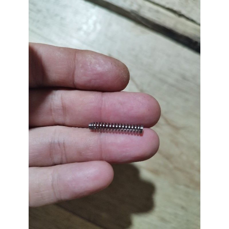 per bail arm SHIMANO SIENNA 4000