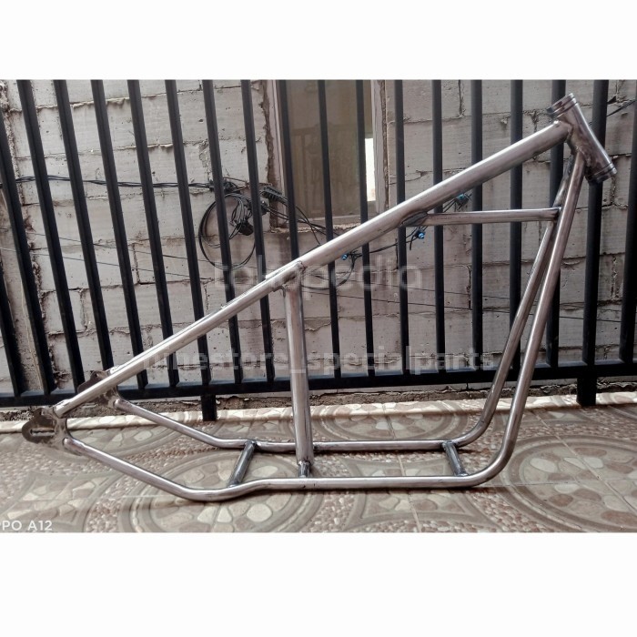 Ready Rangka/frame/chassis untuk motor kustom rolling chassis model chopper