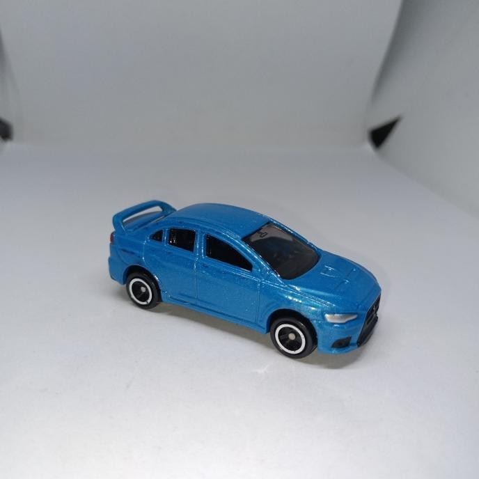 Tomica Mitsubishi Lancer Evolution