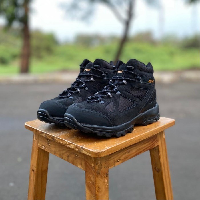 Sepatu Gunung Rei Sepatu Outdoor Original Sepatu Gunung Outdoor