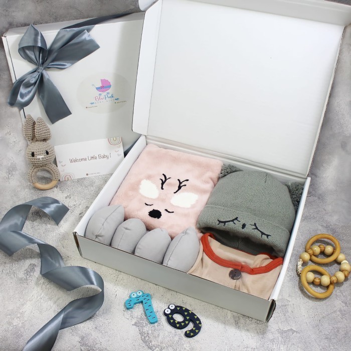 

Ready Baby Gift Parcel Hadiah Kado Hampers Bayi Newborn / baru lahir "Angel