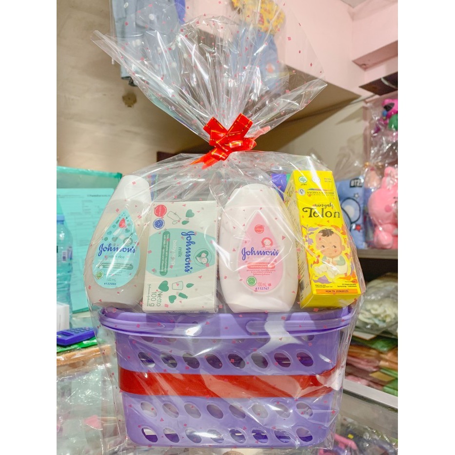 

Ready parcel bayi hampers kado lahiran parcel johnsons baby medium