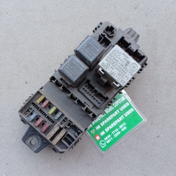 Fuse Box Sikring Dalam Dashboard Mitsubishi Galant St V6 Hiu Matic Original Copotan #100% Terbaik