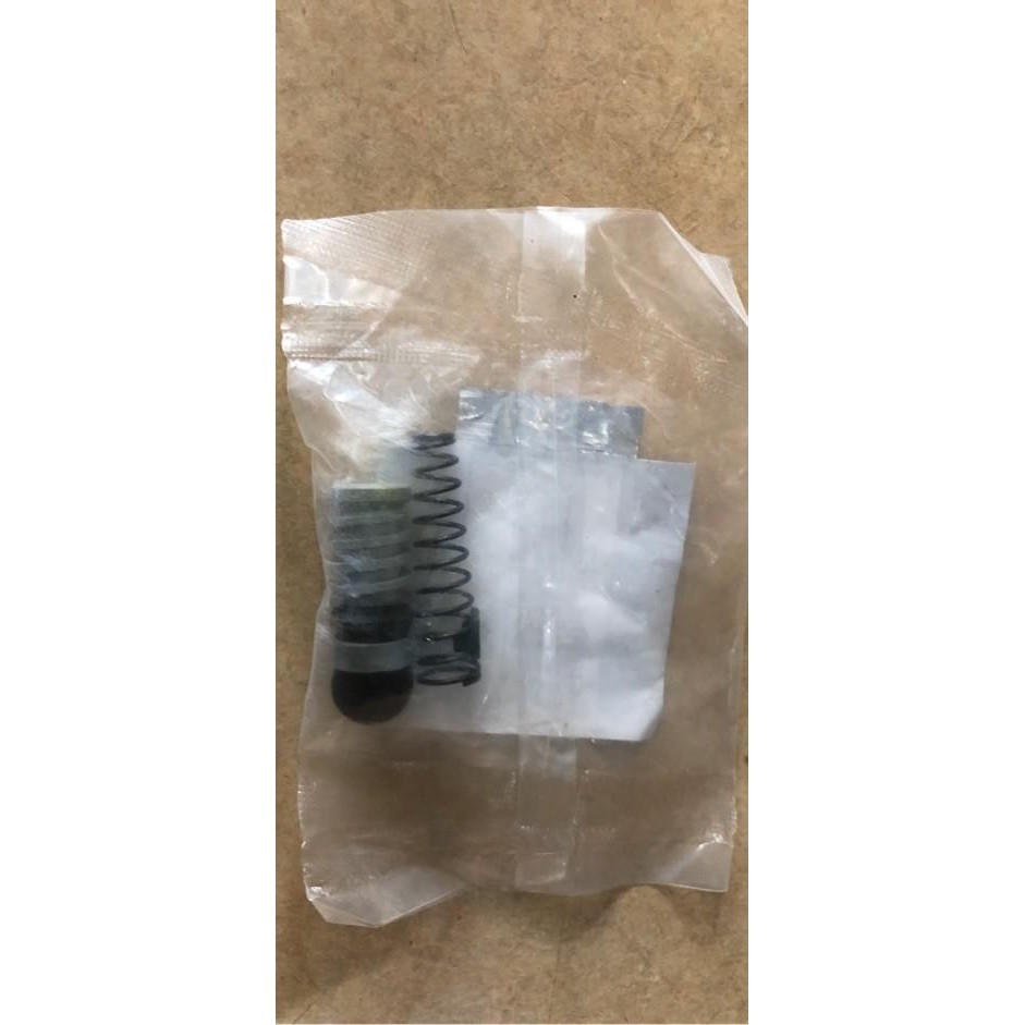 SIL SEAL MASTER REM BELAKANG KAWASAKI NINJA R / NINJA RR ORIGINAL